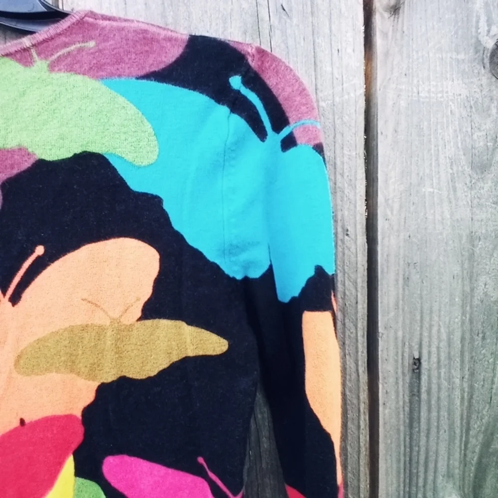 VINTAGE ALBERTO MAKALI BUTTERFLY BEADED SZ S COLORED PATTERN TOP Y2K ROUND NECK - Picture 7 of 9